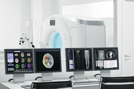 Modernes Medizingerät von Siemens Healthcare GmbH